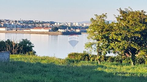 Foto 2 de Terreno en venta en Calle Xesteira, 15, Mugardos, A Coruña