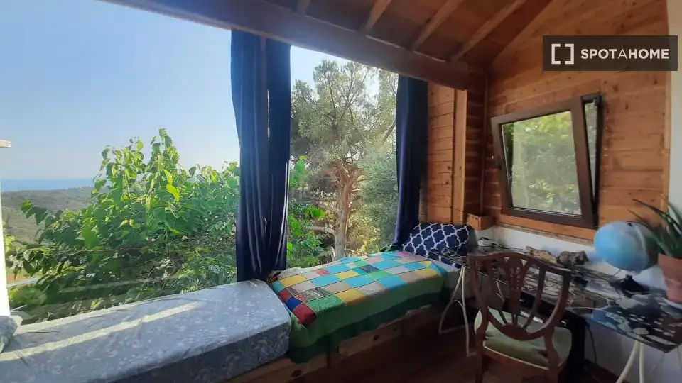 Terrasse von Wohnung zur Miete in Sant Cebrià de Vallalta mit Klimaanlage, Heizung und Möbliert