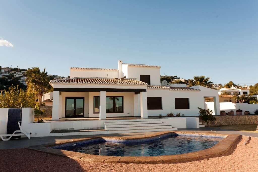 Exterior view of House or chalet for sale in Alicante / Alacant  with Heating, Private garden and Swimming Pool