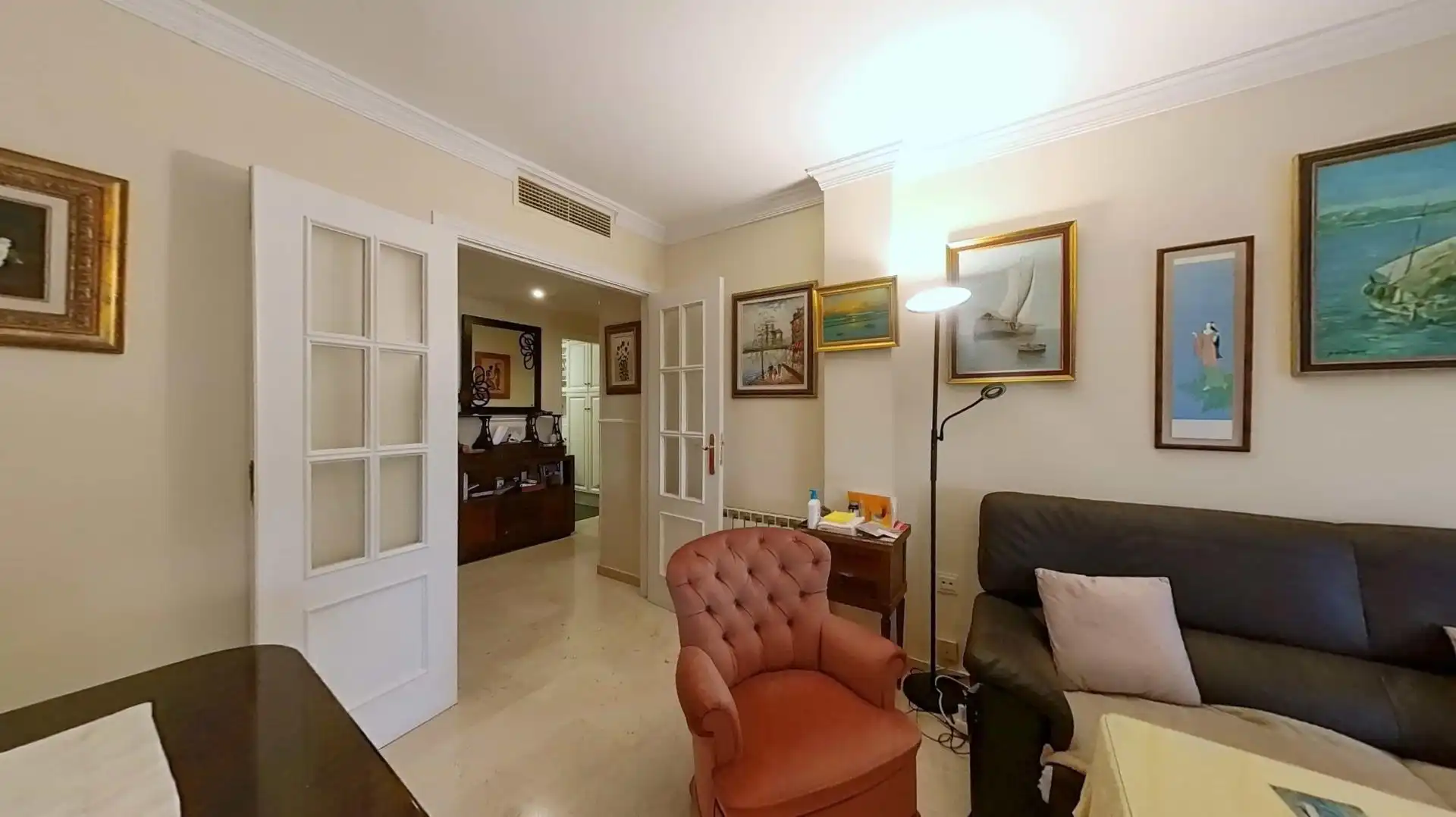Wohnzimmer von Wohnung zum Verkauf in Málaga mit Klimaanlage, Privatgarten und Terrasse