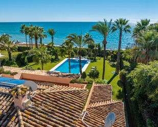 Jardí de Casa o xalet en venda en Estepona amb Aire condicionat, Calefacció i Jardí privat