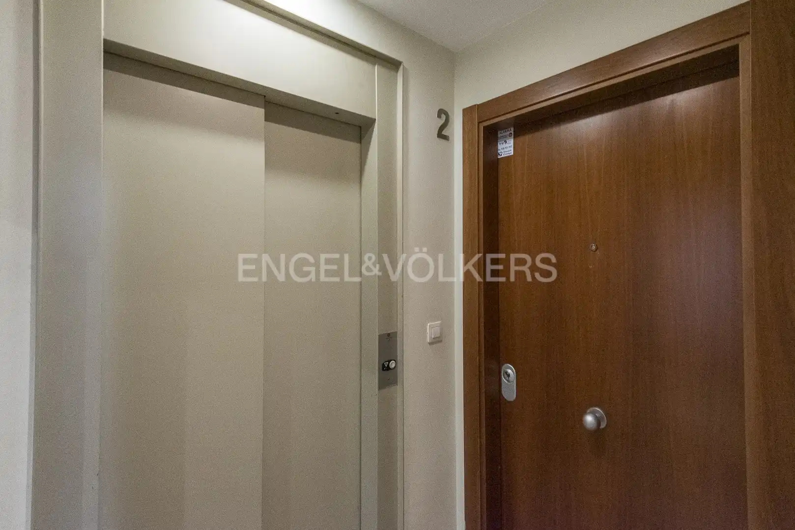 Flat for sale in Vilanova i la Geltrú  with Air Conditioner, Heating and Private garden