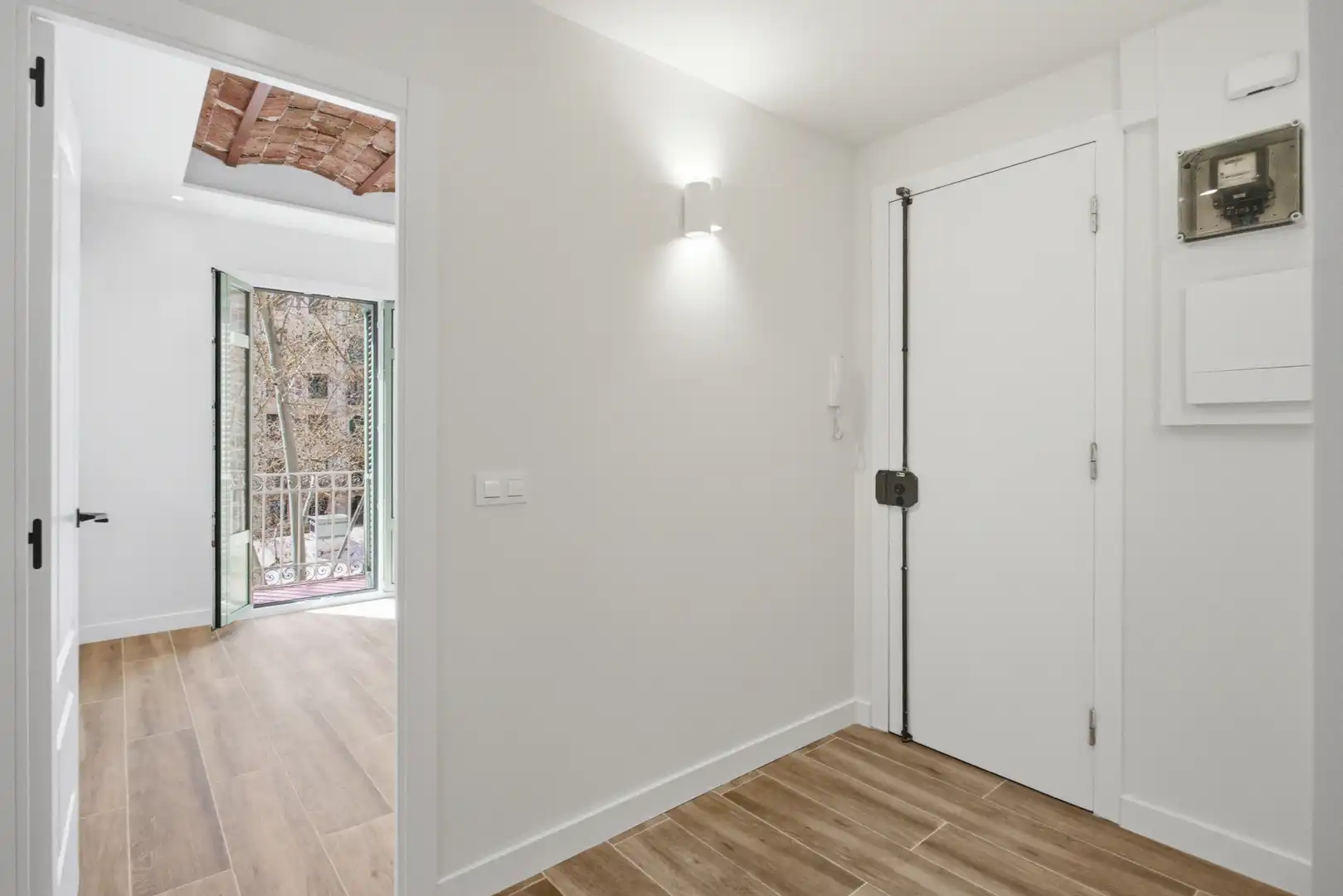 Flat for sale in Barcelona  with Air Conditioner, Heating and Oven