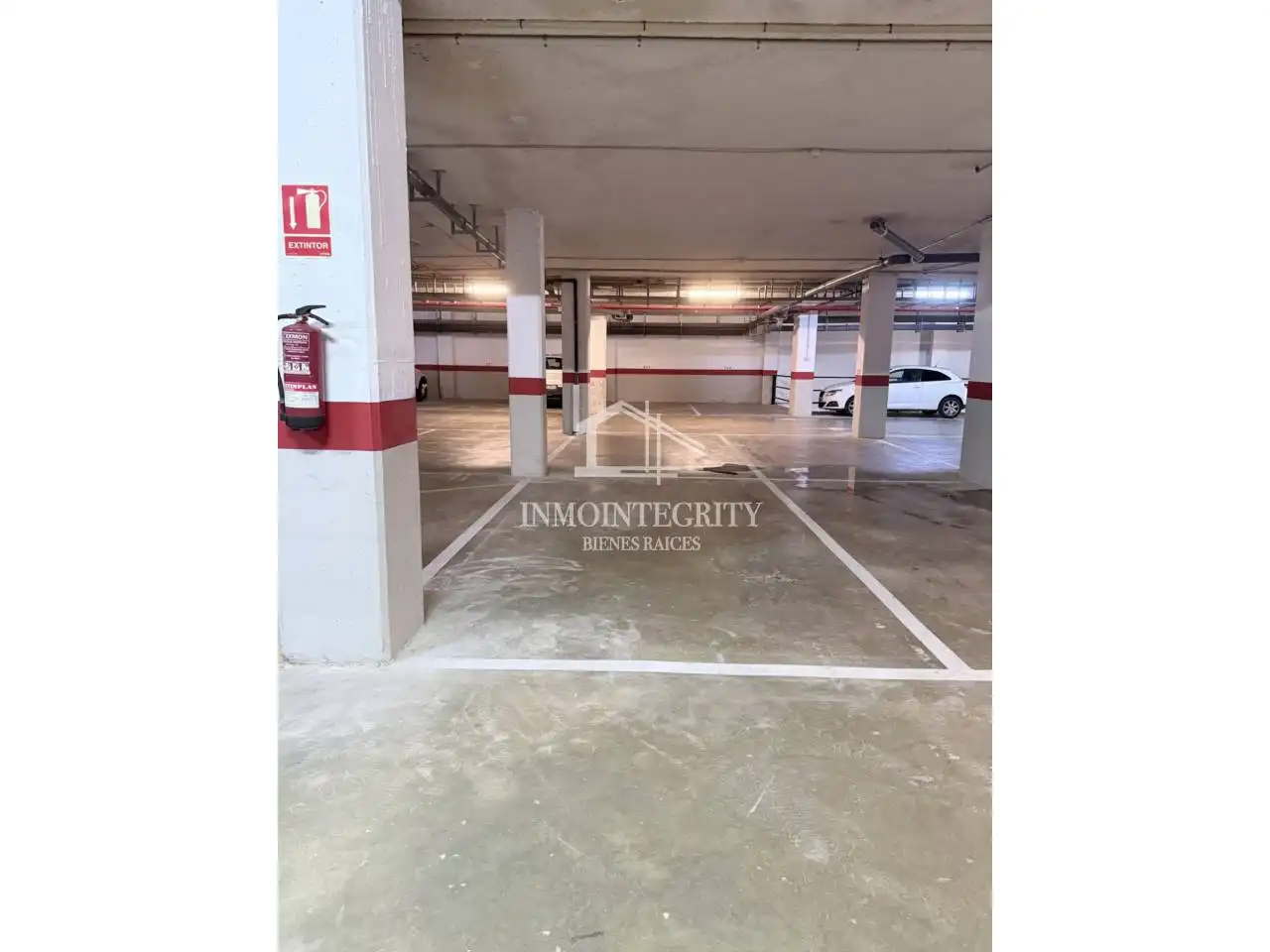 Apartamento con piscina en venta en Avenida Central 14, imagen 38