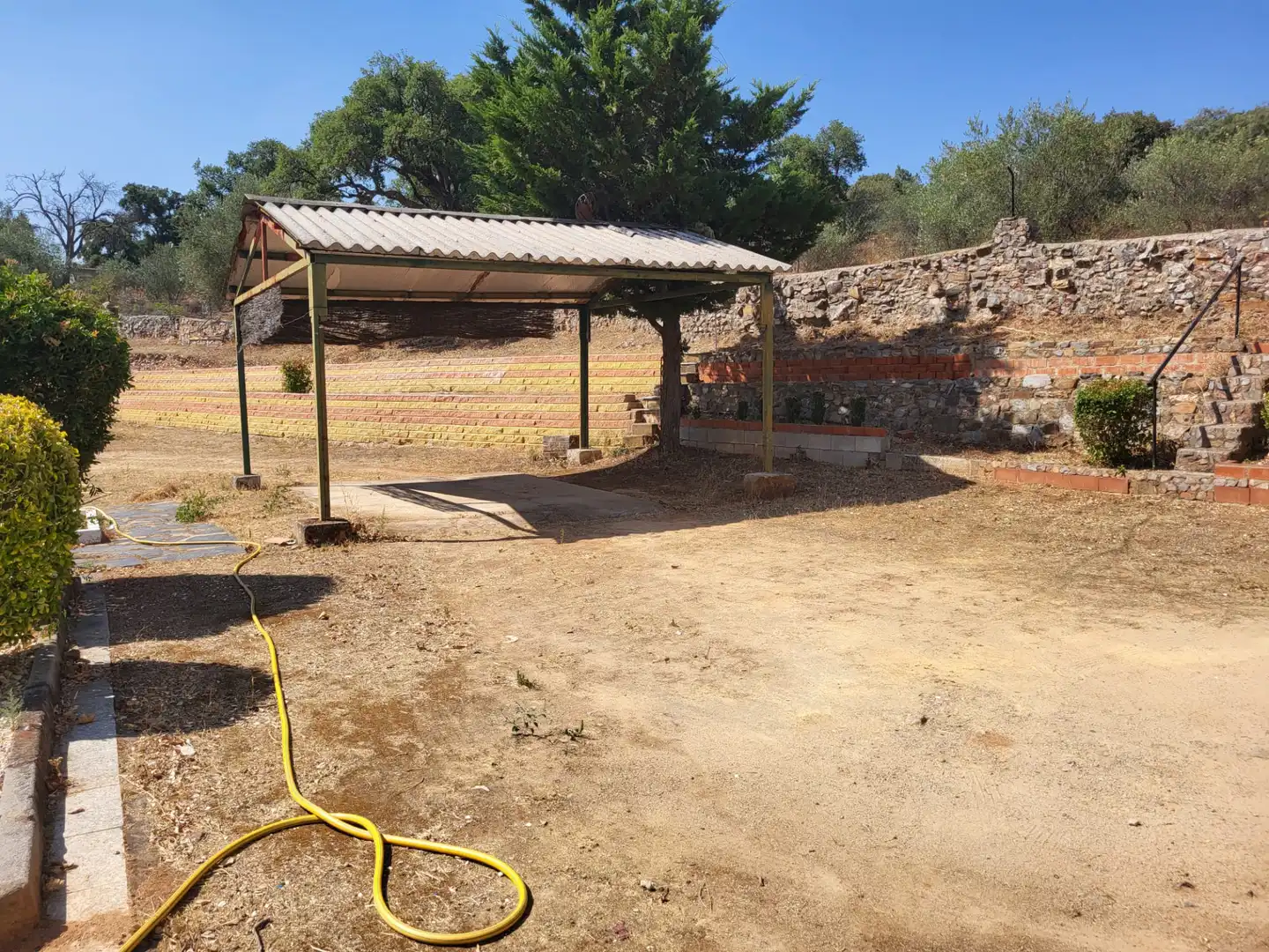 Aparcament de Casa o xalet en venda en Cáceres amb Aire condicionat, Calefacció i Jardí privat