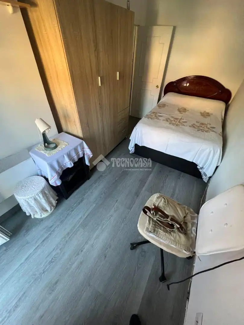 Bedroom of Flat for sale in Santander