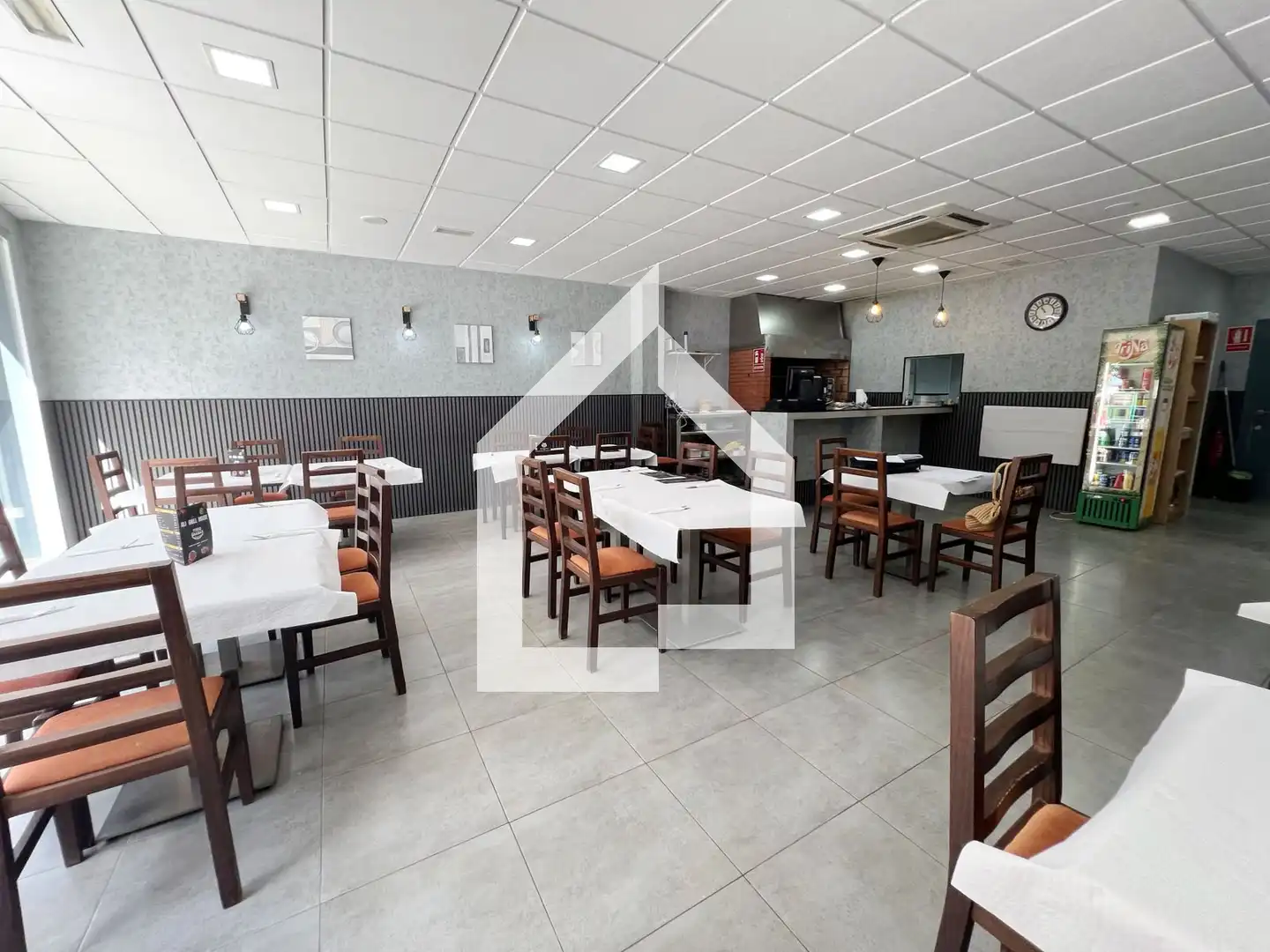 Business premises for transfer in Calle Cervantes, imagen 3