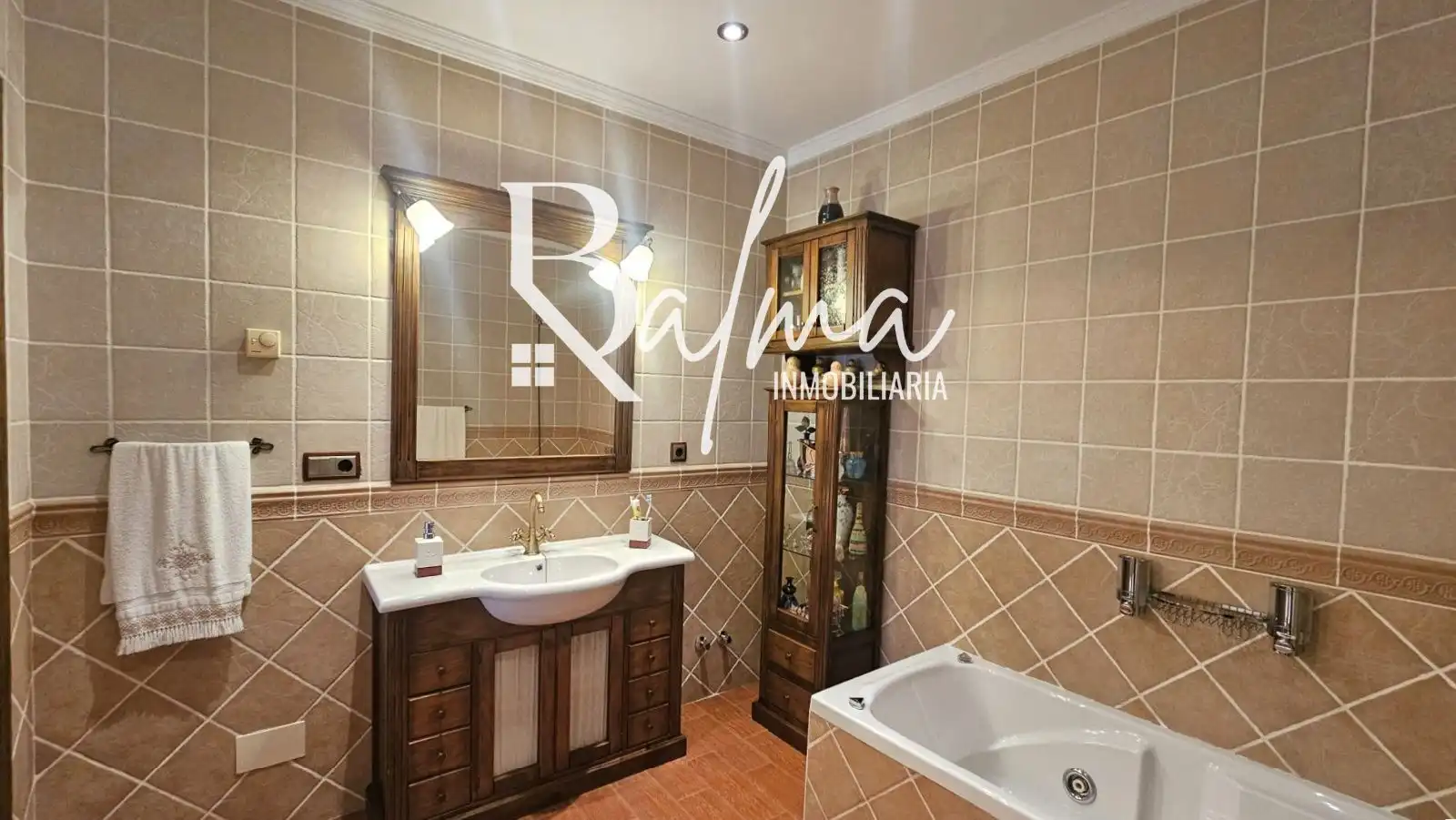 Villa con piscina in vendita a Sayalonga, imagen 18