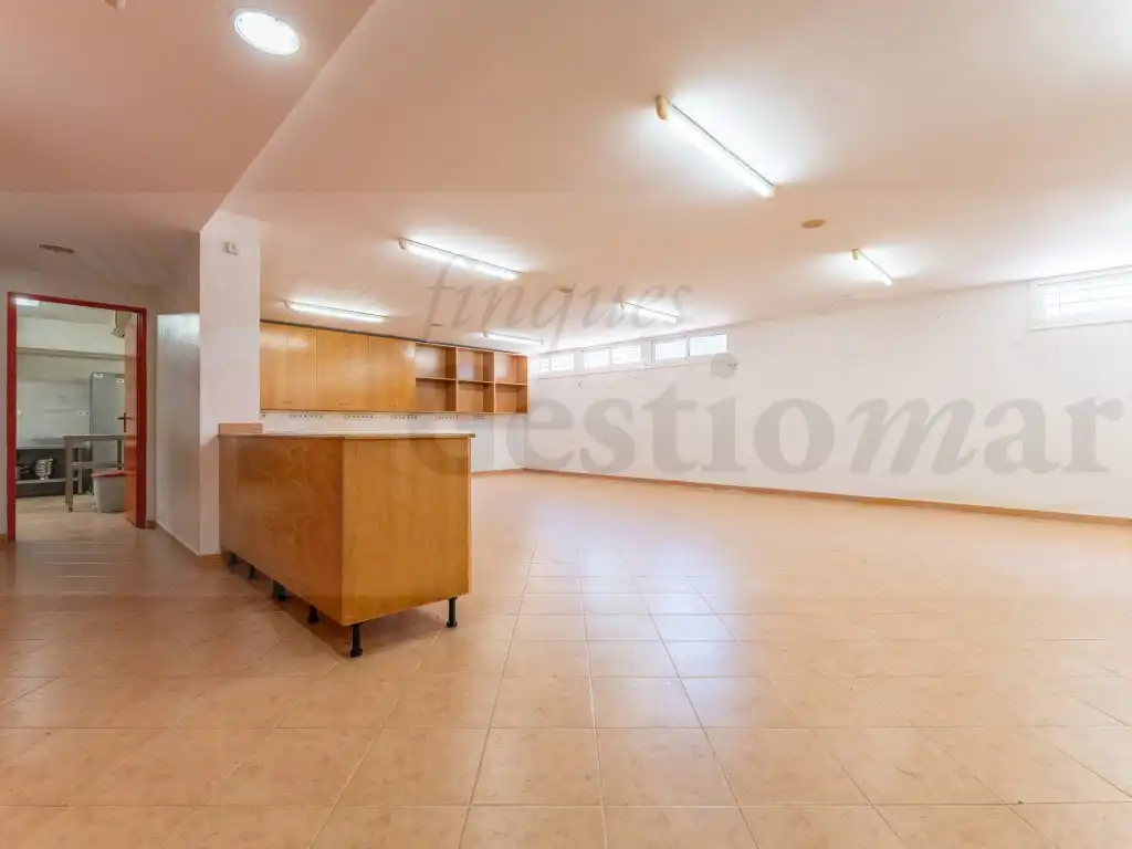 Commercial properties for sale in Cambrils