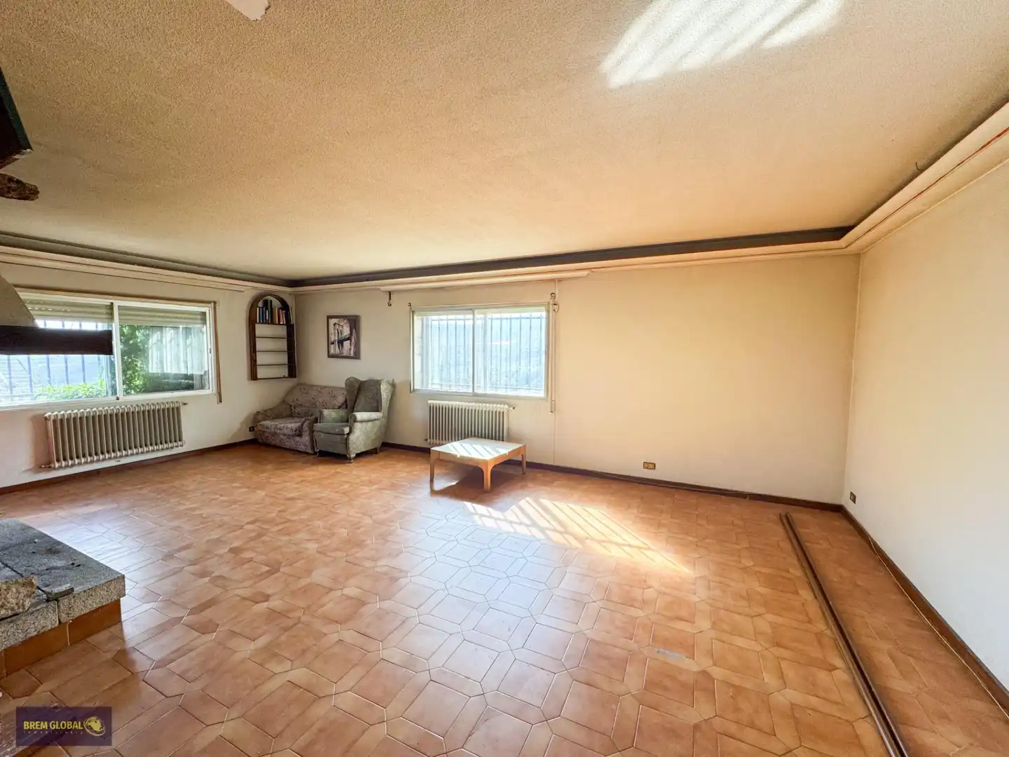 Sala d'estar de Casa o xalet en venda en Valdemanco amb Jardí privat, Terrassa i Traster