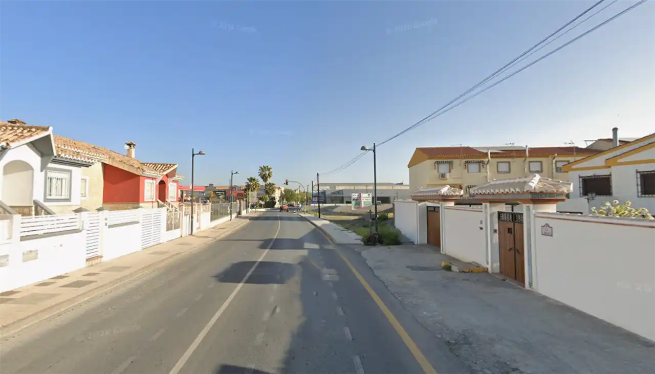 Vista exterior de Casa adosada en venta en Cúllar Vega con Trastero