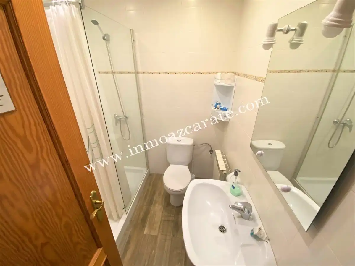 Baño de Edificio en venta en Valle de Yerri / Deierri