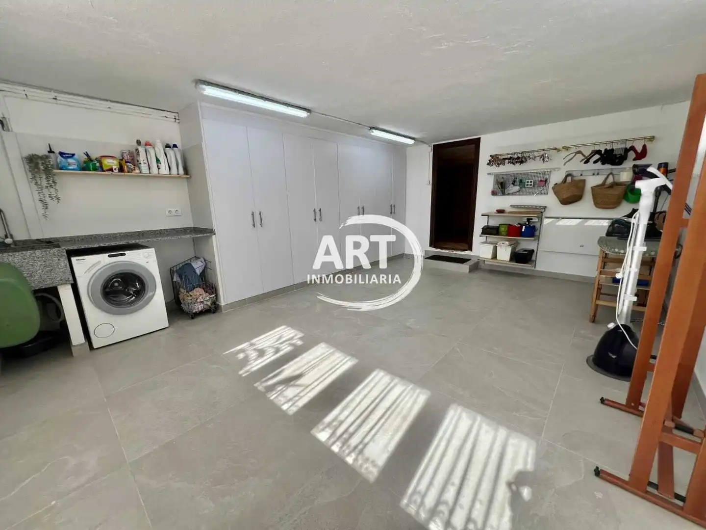 Houses for sale in L'Eliana  with Air Conditioner, Heating and Private garden