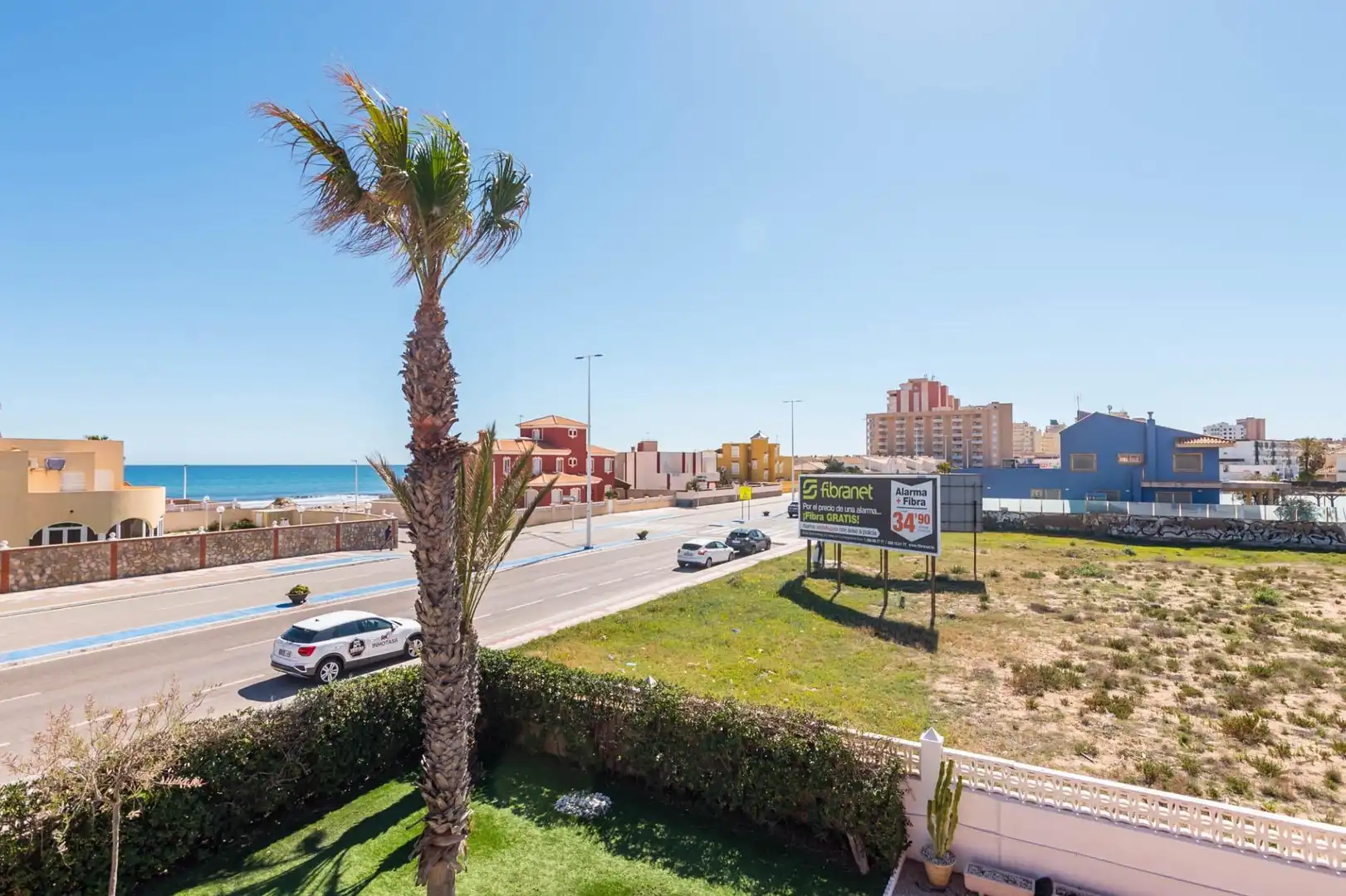 Vista exterior de Casa o chalet en venta en La Manga del Mar Menor con Aire acondicionado, Calefacción y Jardín privado