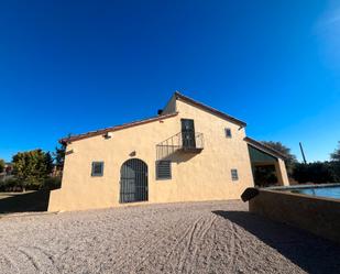 Vista exterior de Finca rústica en venda en Roda de Berà amb Aire condicionat, Calefacció i Jardí privat