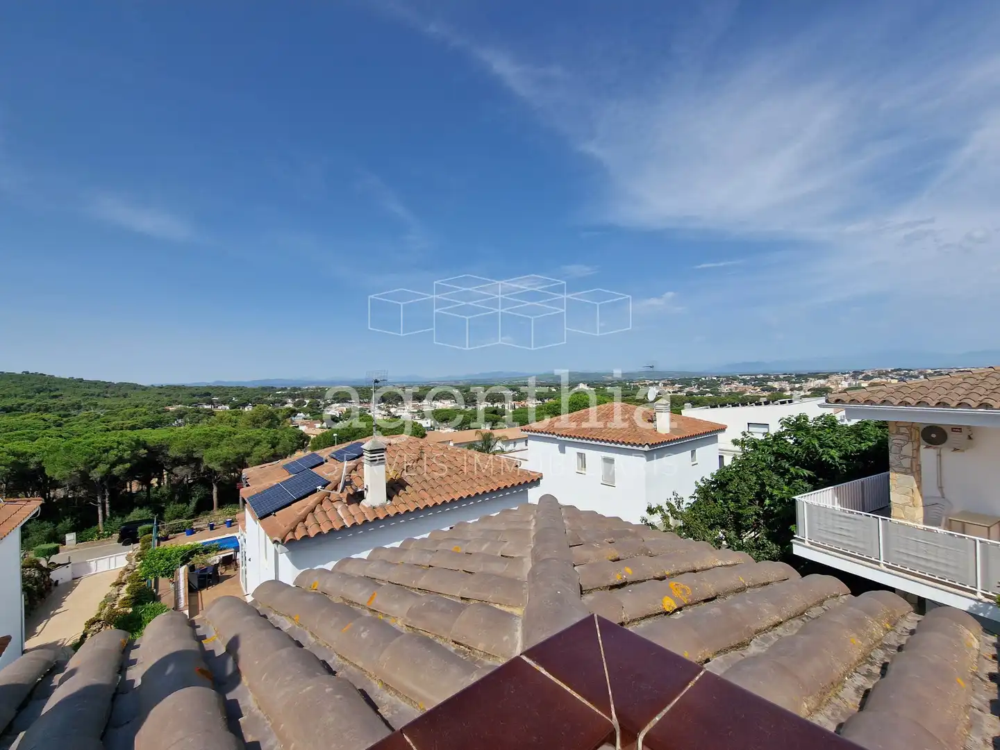Vista exterior de Casa o xalet en venda en L'Escala amb Aire condicionat, Calefacció i Terrassa