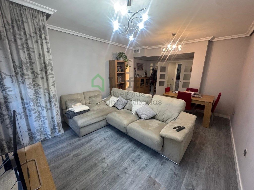 Sala de estar de Piso en venta en Badajoz Capital con Aire acondicionado, Amueblado y Balcón