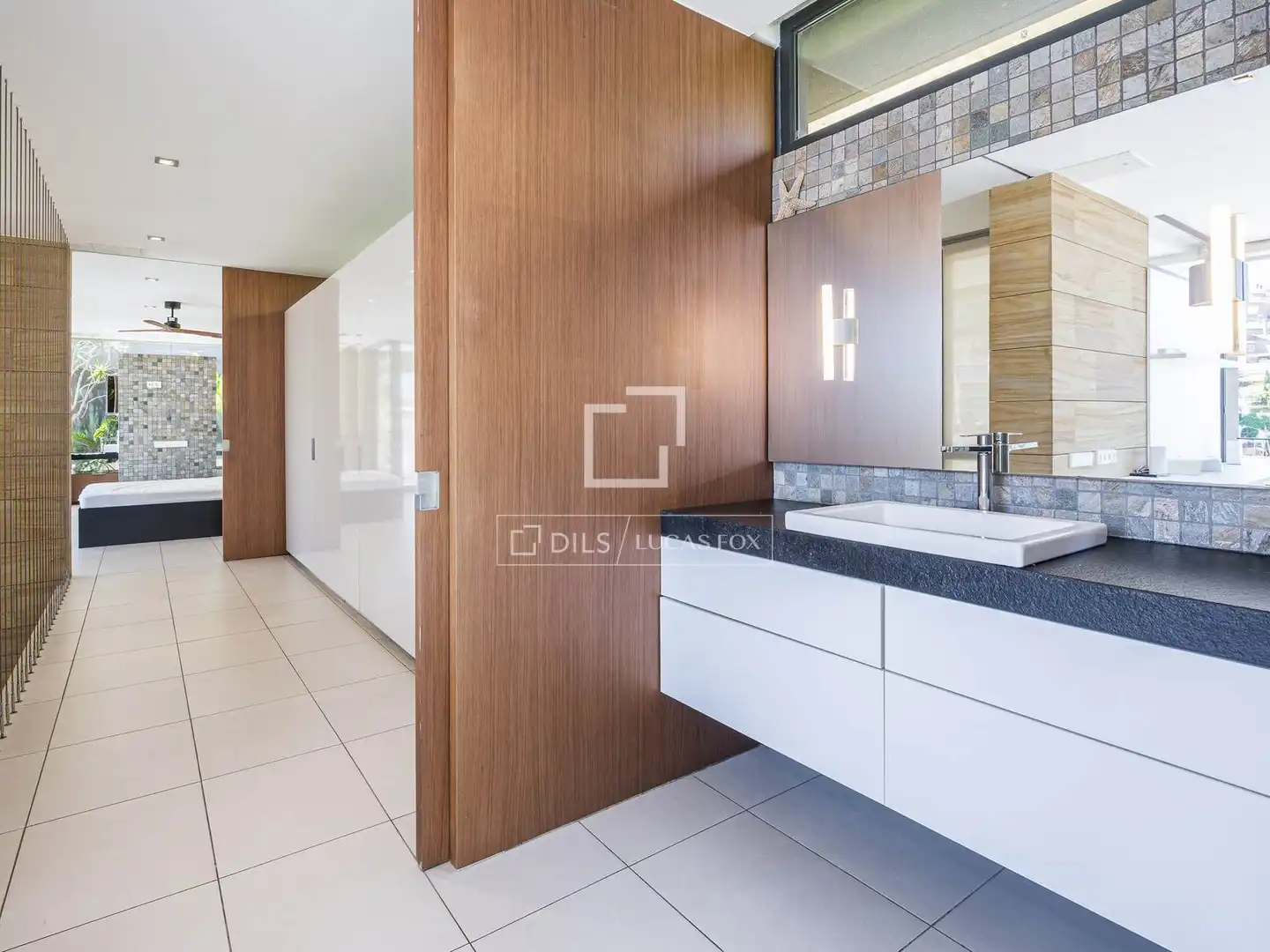 Bathroom of Houses for rent in Castelldefels  with Air Conditioner, Private garden and Terrace