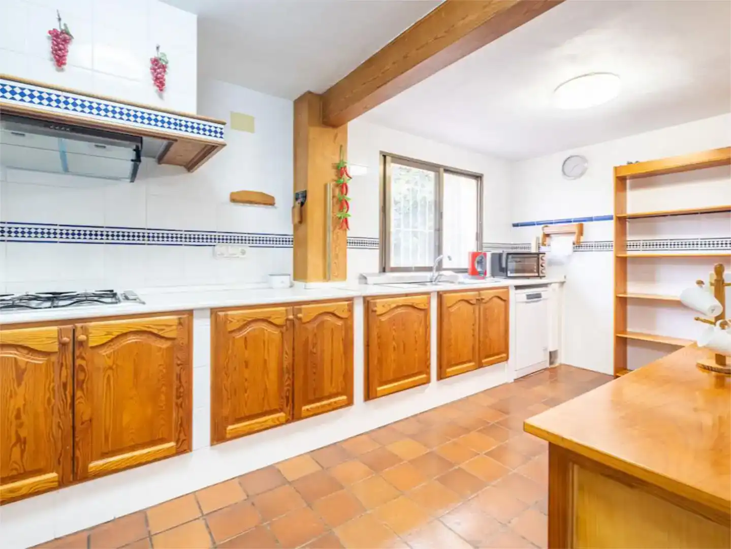 Küche von Wohnung zum Verkauf in Polop mit Klimaanlage, Schwimmbad und Balkon