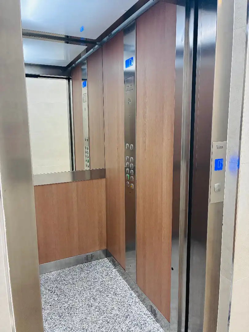 Flat for sale in Valencia  with Air Conditioner, Heating and Terrace
