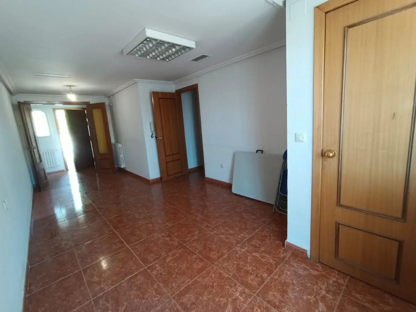 Casa adosada en venda en Cáceres amb Traster