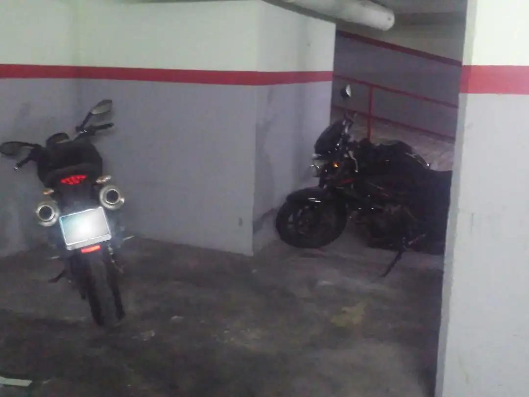 Parking de Garaje de alquiler en Barcelona con Alarma