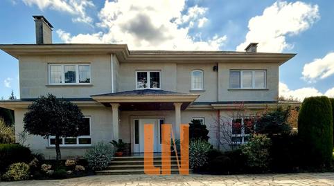 Foto 3 de Casa o xalet en venda a Avenida Valle- Inclán, Perillo, A Coruña