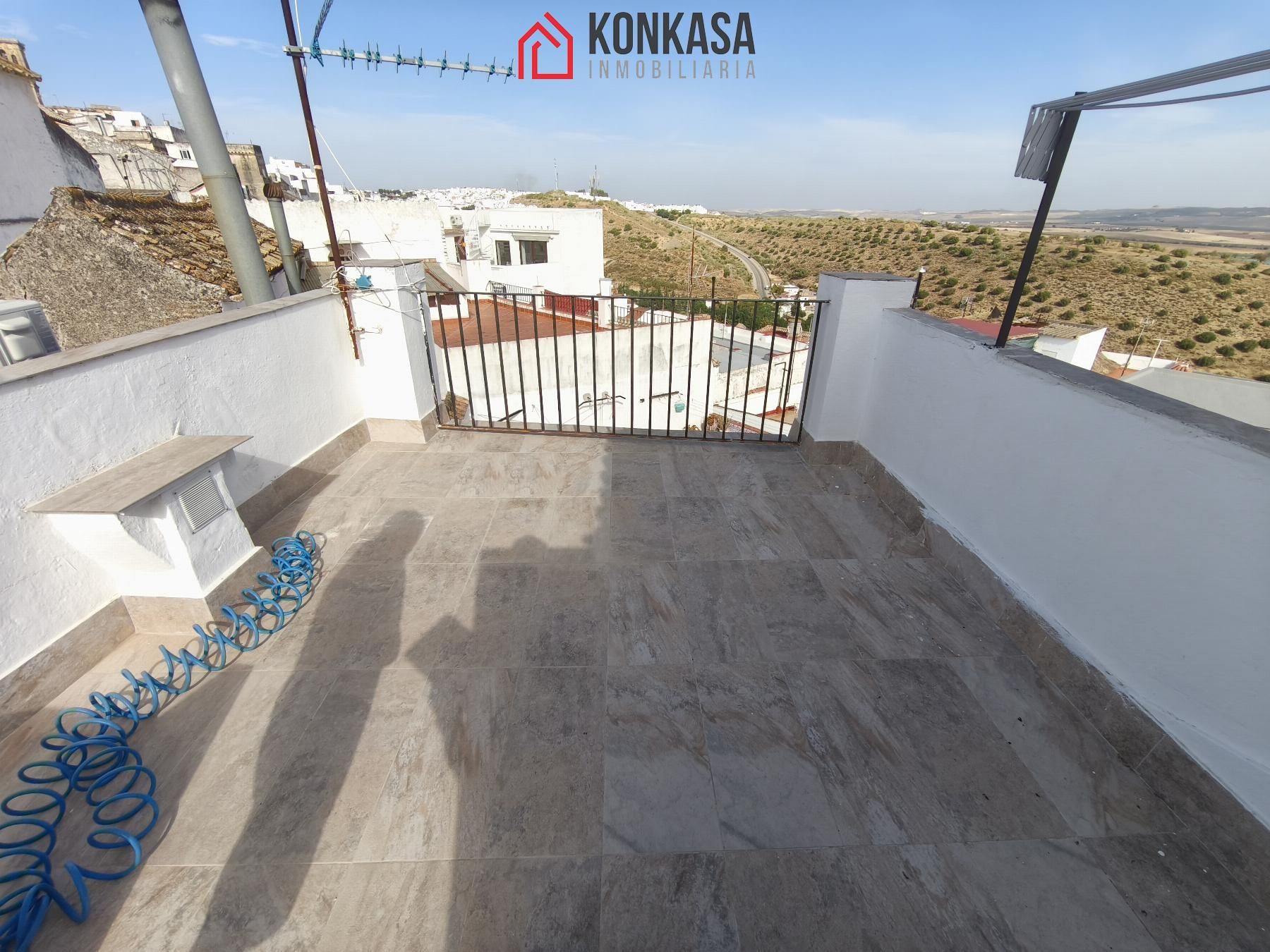 Terrace of Flat for sale in Arcos de la Frontera  with Air Conditioner, Terrace and Furnished