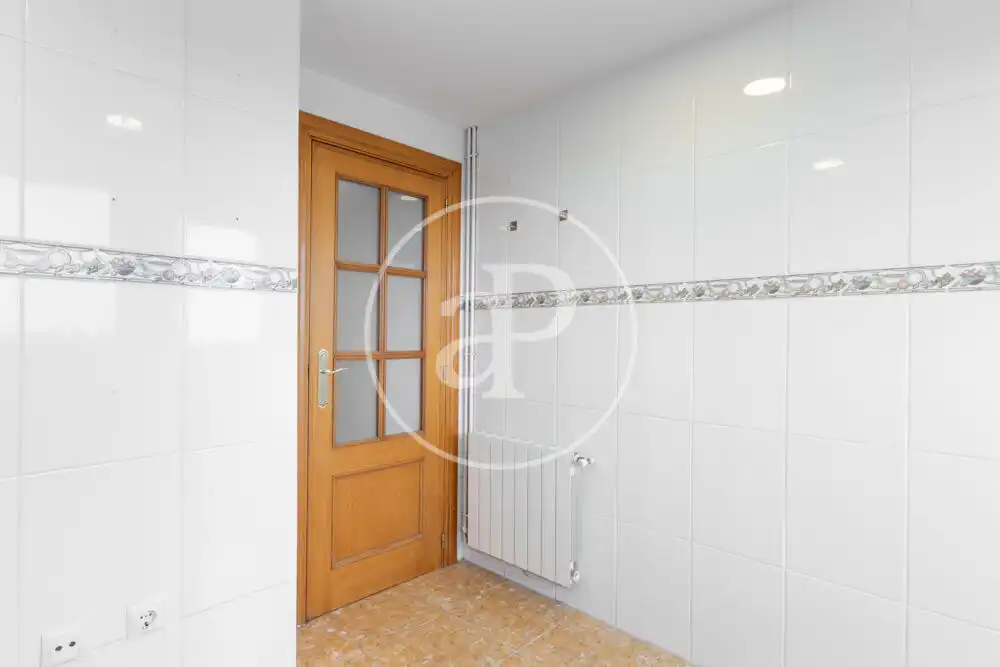 Piso de alquiler en Valencia con Aire acondicionado, Calefacción y Terraza