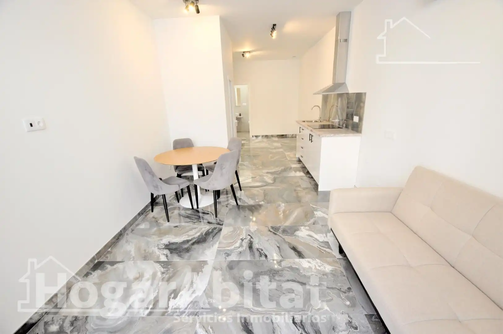 Habitación de Piso en venta en Valencia con Aire acondicionado