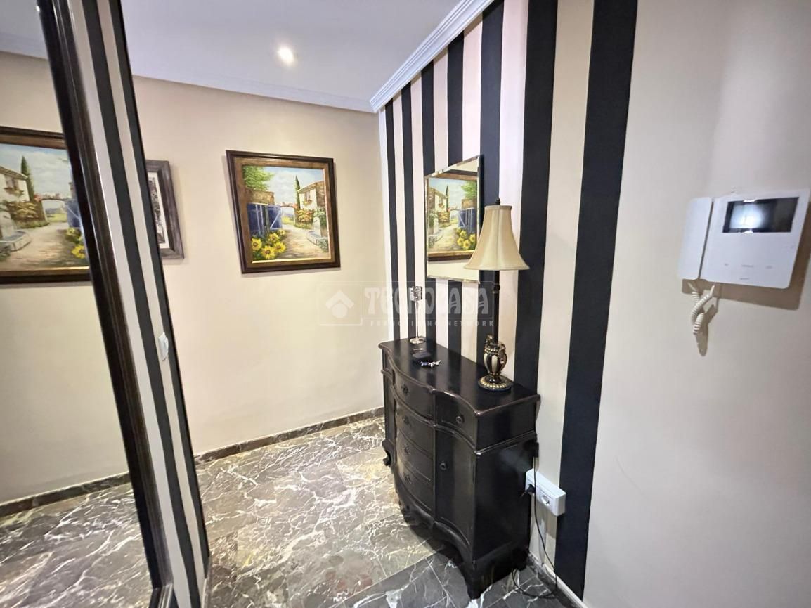 Flat for sale in La Carolina  with Air Conditioner, Heating and Balcony