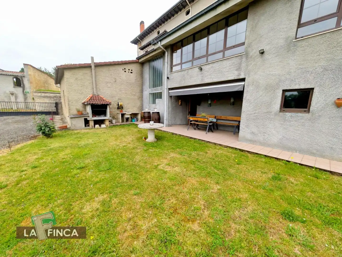 Casa o chalet en venta en DE OVIEDO, Noreña