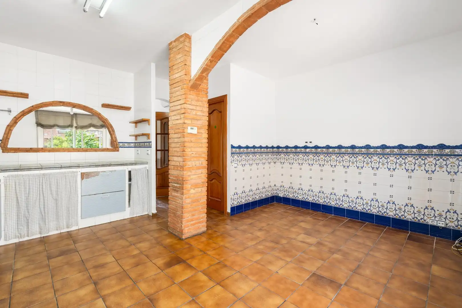 Cocina de Casa adosada en venta en La Palma de Cervelló con Calefacción, Jardín privado y Terraza