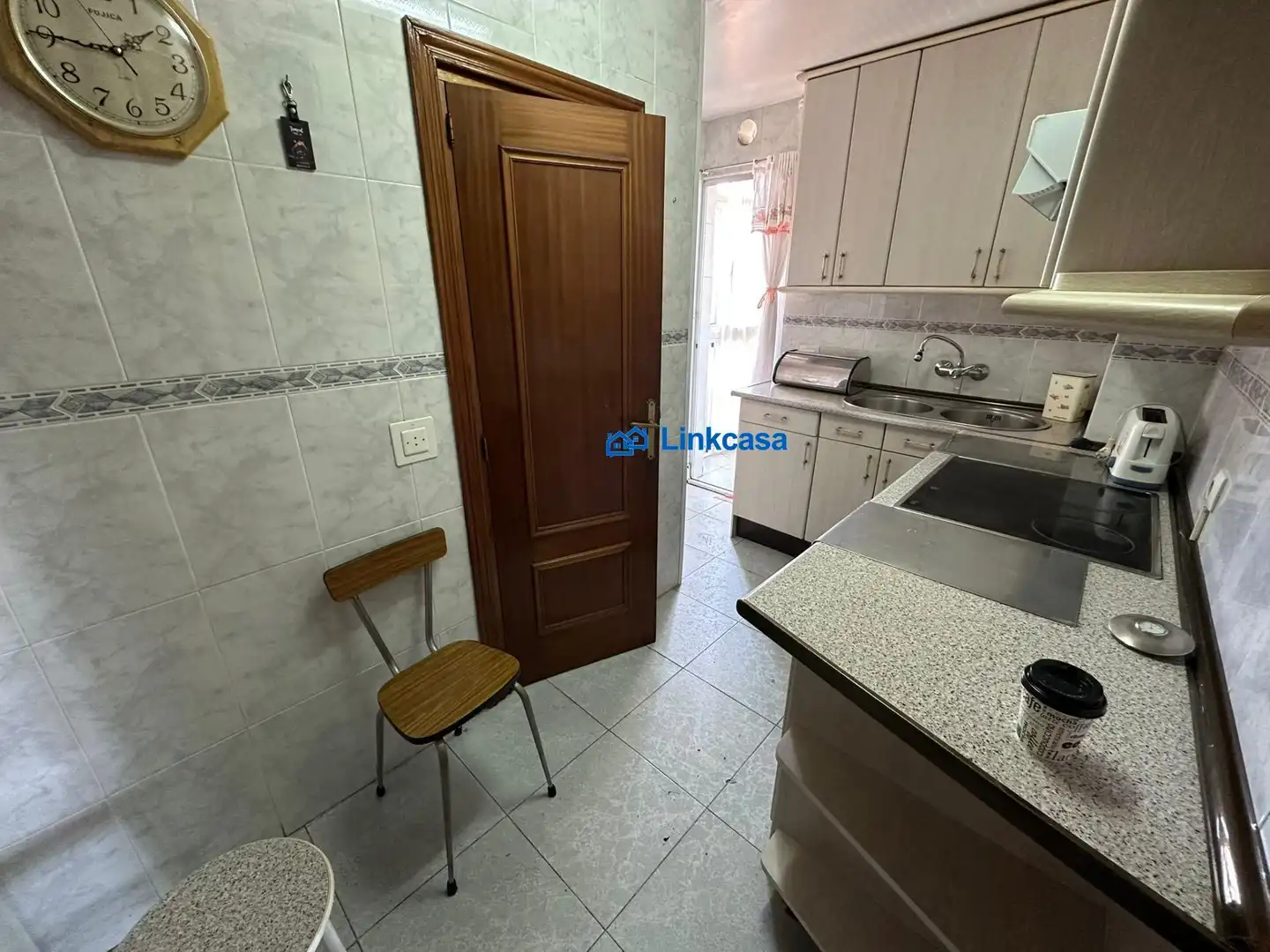 Cocina de Piso en venta en Madrid con Calefacción, Terraza y Amueblado