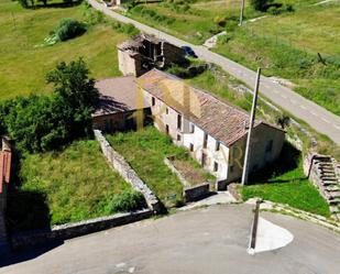 Casa o xalet en venda en Cármenes