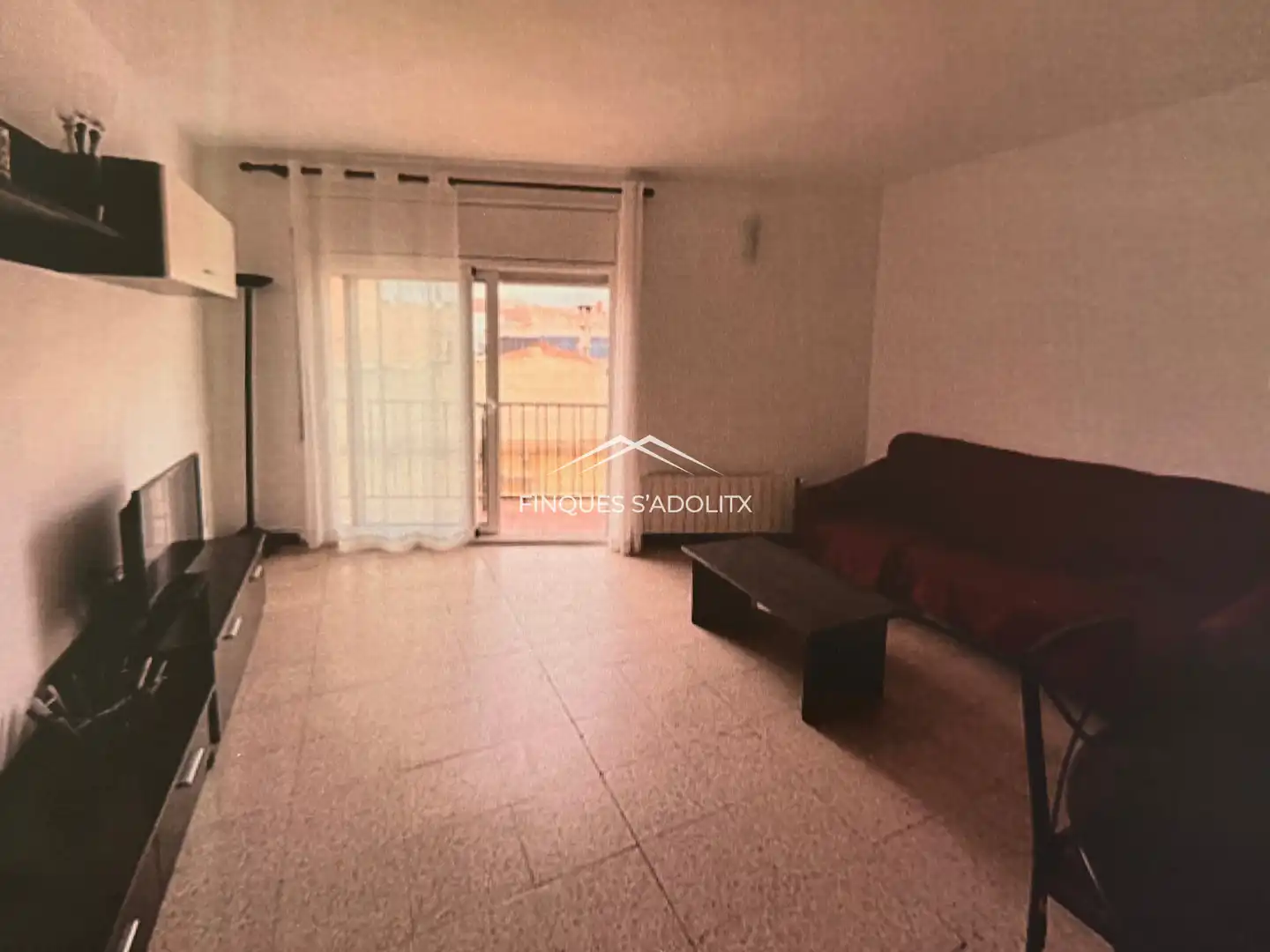 Sala de estar de Piso en venta en Sant Feliu de Guíxols con Calefacción y Balcón