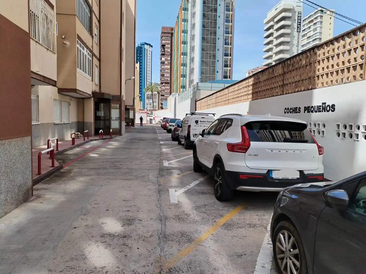 Parking de Apartamento en venta en Benidorm con Jardín privado, Terraza y Piscina comunitaria