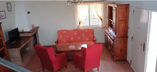 Sala de estar de Casa o chalet en venta en L'Escala con Calefacción, Terraza y Trastero