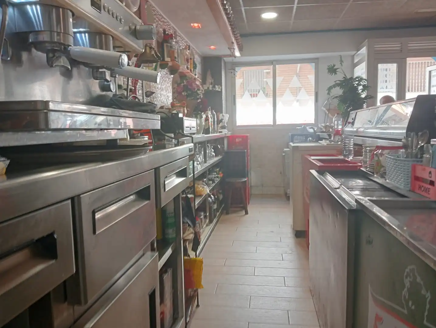 Cocina de Local en traspaso en Vila-real con Terraza y Amueblado