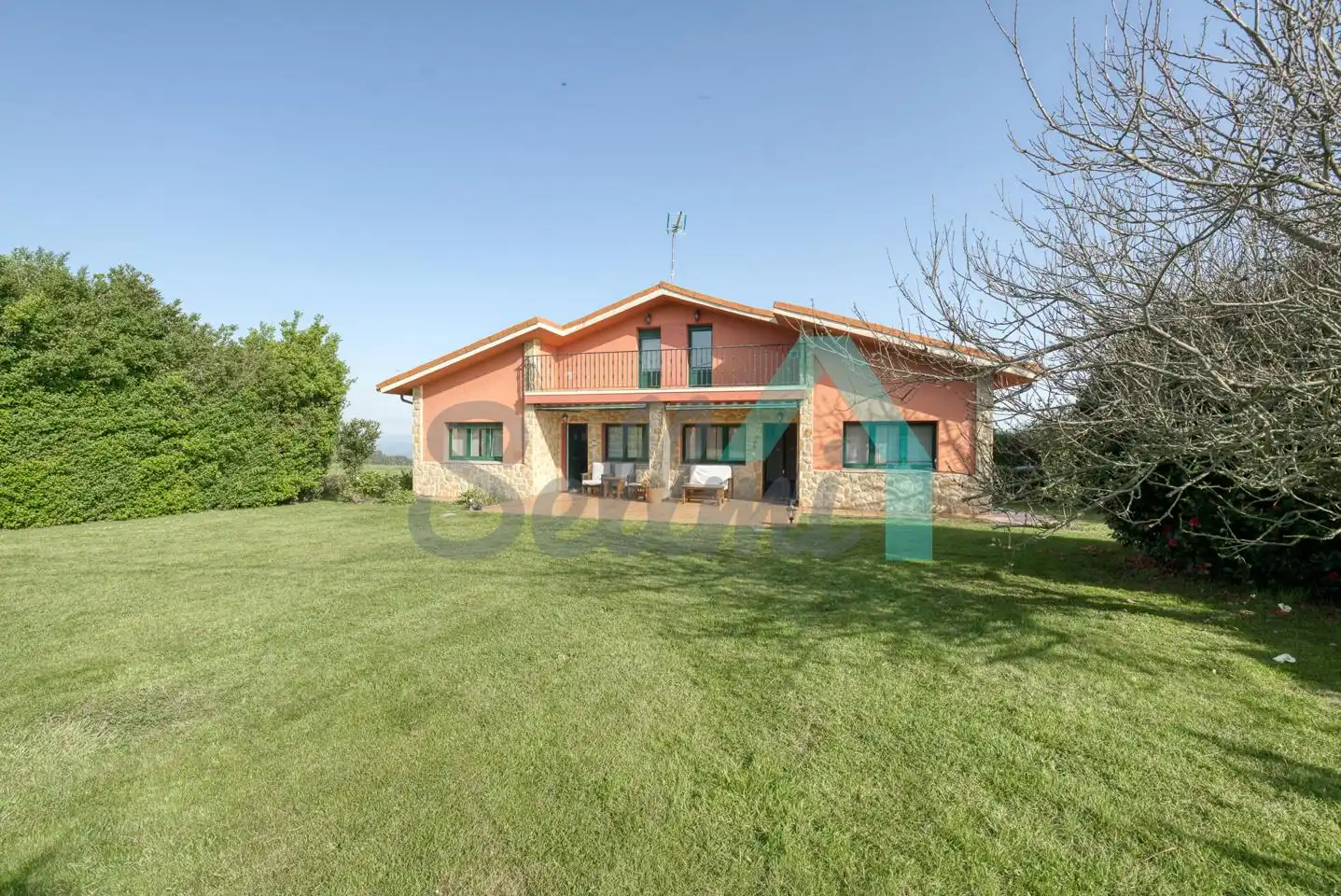 Jardí de Casa o xalet en venda en Villaviciosa amb Calefacció, Jardí privat i Terrassa