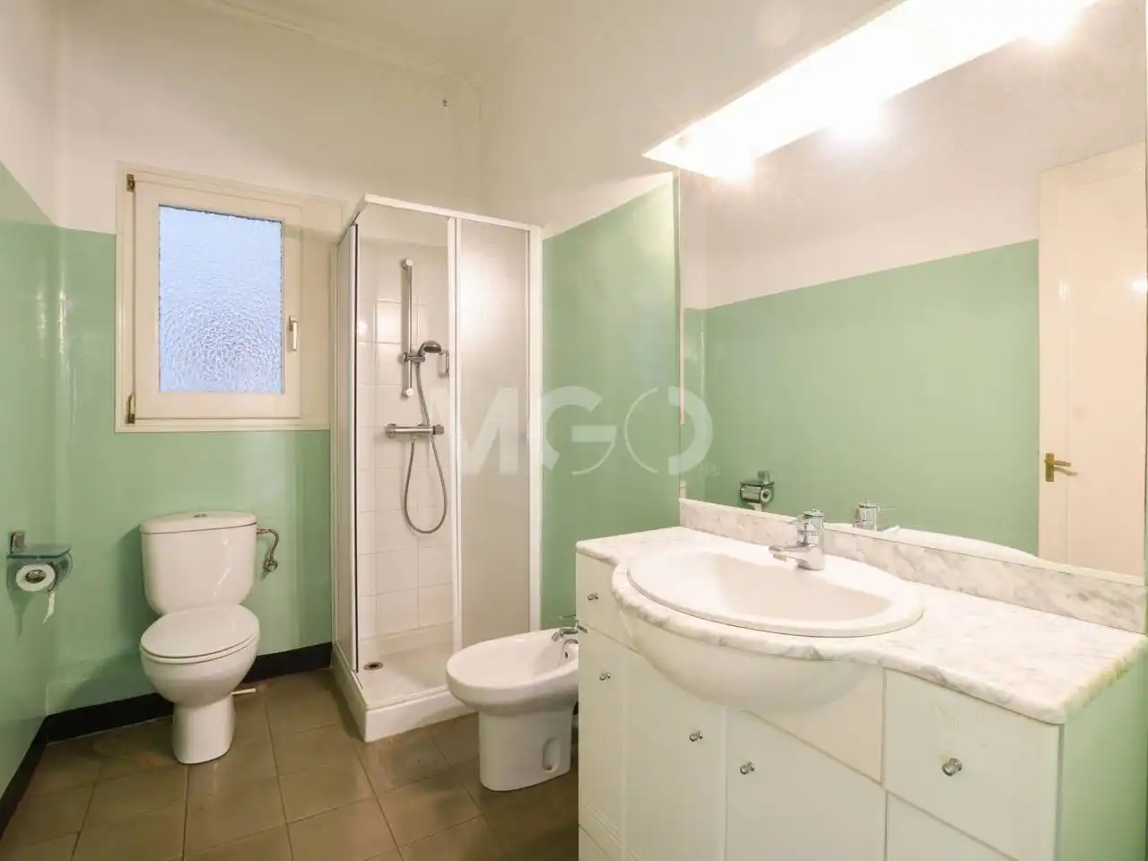 Bathroom of Flat for sale in Vic  with Heating and Storage room