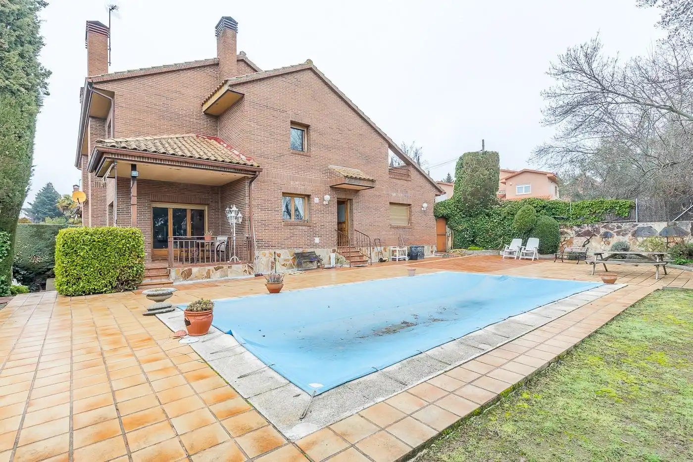 Swimming pool of Detached homes for sale in Galapagar  with Heating, Private garden and Terrace