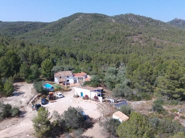 Maison rustique avec jardin à vendre à Tivissa
