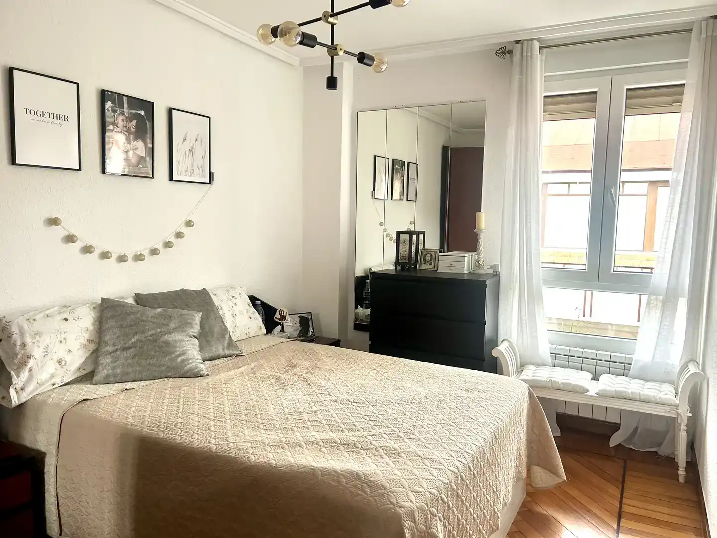 Habitación de Piso en venta en Camargo con Parquet, Amueblado y Balcón