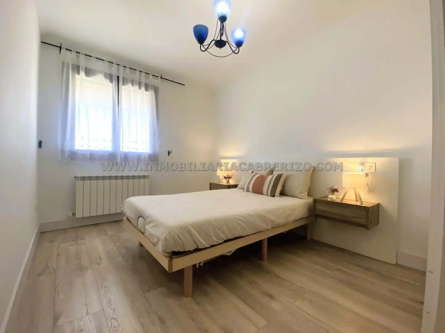 Habitación de Casa o chalet en venta en Olóriz / Oloritz con Aire acondicionado, Calefacción y Jardín privado
