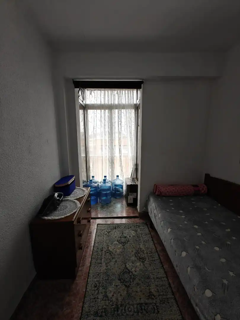 Bedroom of Flat for rent in Valencia  with Air Conditioner, Furnished and Balcony
