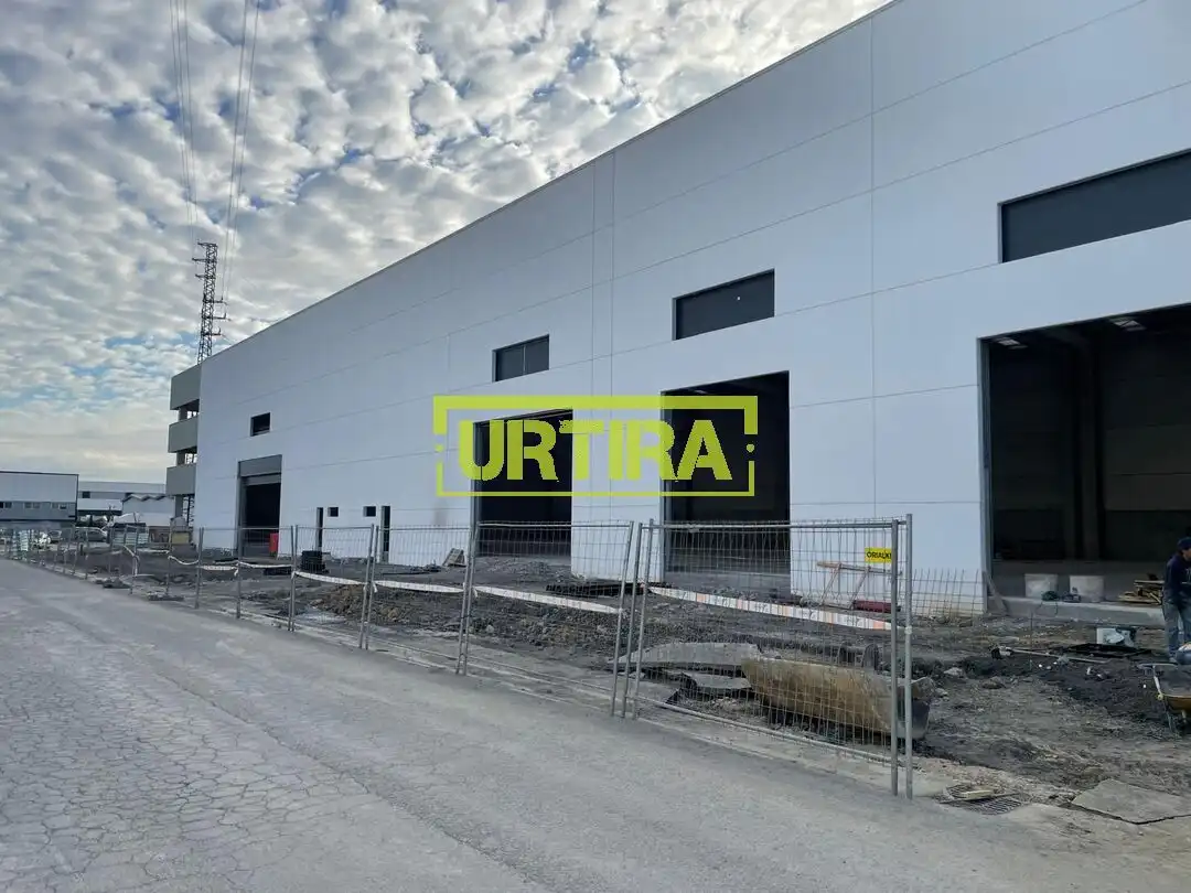 Nave industrielle à louer à Urtaki Poligonoa 8