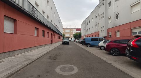 Foto 5 de Pis en venda a Calle Casas Hogar Primera, El Carmen - Casas del Hogar, Palencia Capital
