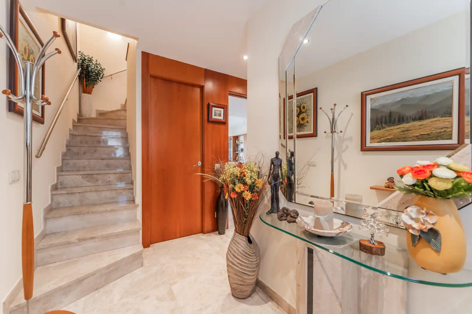 Terraced house with garden for sale in Carretera Nova, imagen 4