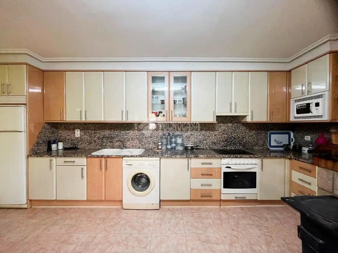 Casa rústica en venda a Barrios rurales del oeste, imagen 9
